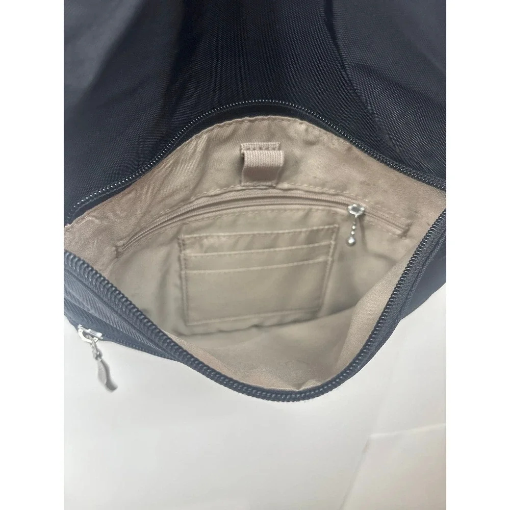 Baggallini Black Fold over Top Crossbody Bag (7x9)